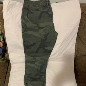 Abercrombie & fitch pants